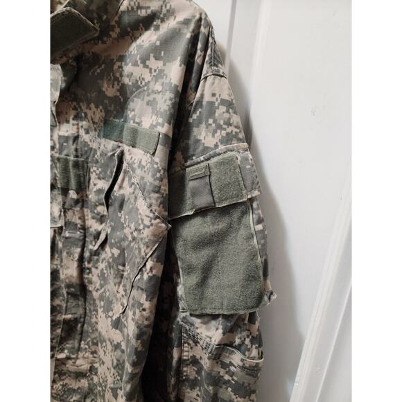 Army Combat Digital Camo Zip-up Jacket Size L Regular NSN NO: 8415-01-519-8599 - Picture 3 of 7